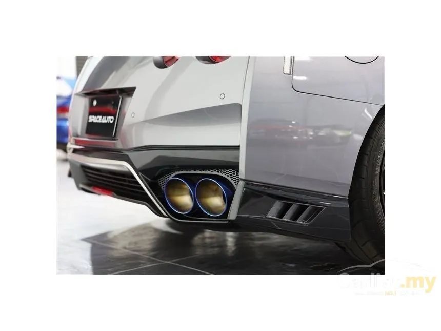 2021 Nissan GT-R Coupe
