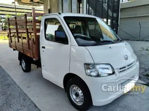 2019 Daihatsu Gran Max 1.5 Wooden Cargo Lorry