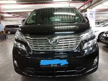 2010 Toyota Vellfire 2.4 V Van Wagon
