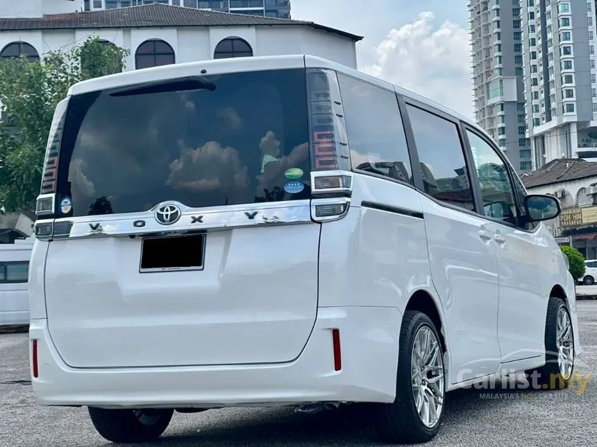 2019 Toyota Voxy X MPV