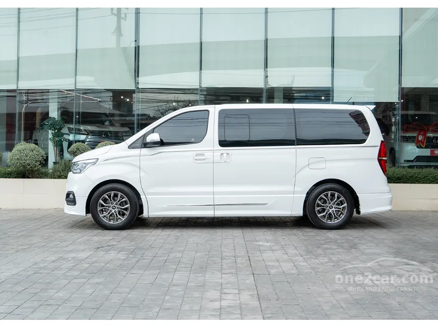 2020 Hyundai H-1 Deluxe Van