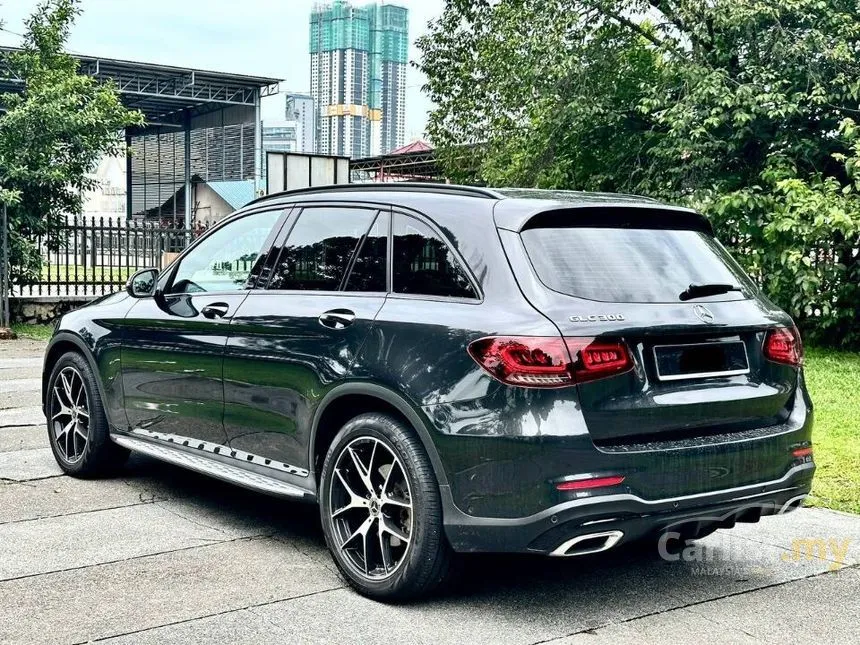 2021 Mercedes-Benz GLC300 4MATIC AMG Line Coupe