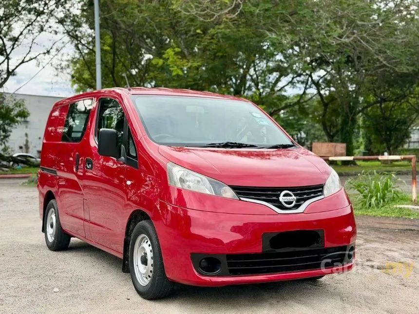 2016 Nissan NV200 Semi Panel Van