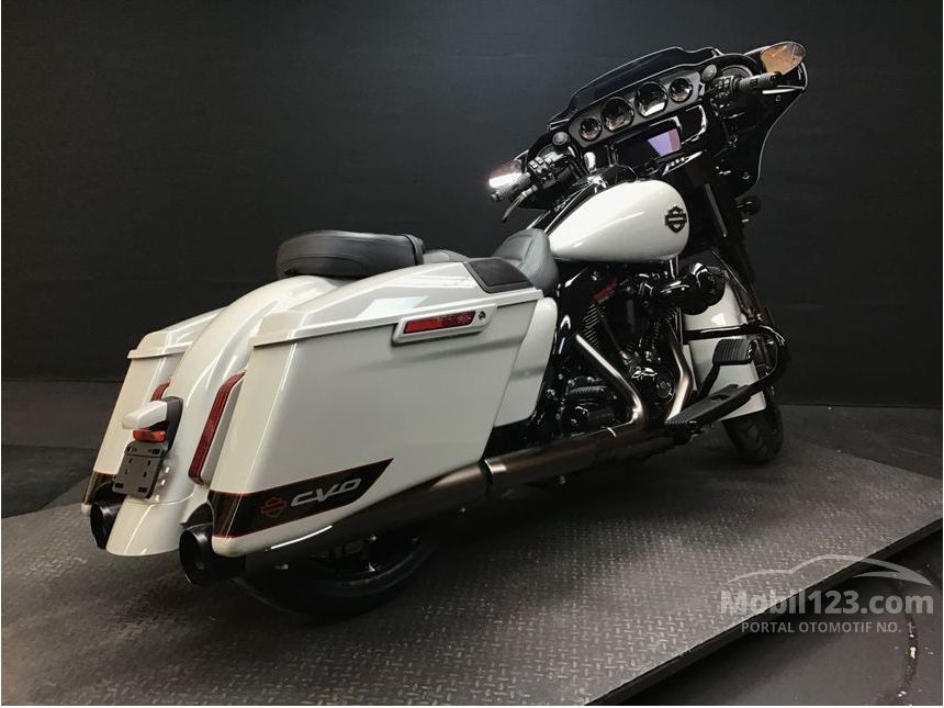 2020 street glide cvo