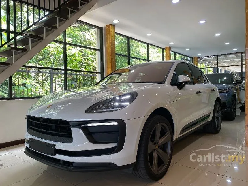 2022 Porsche Macan SUV