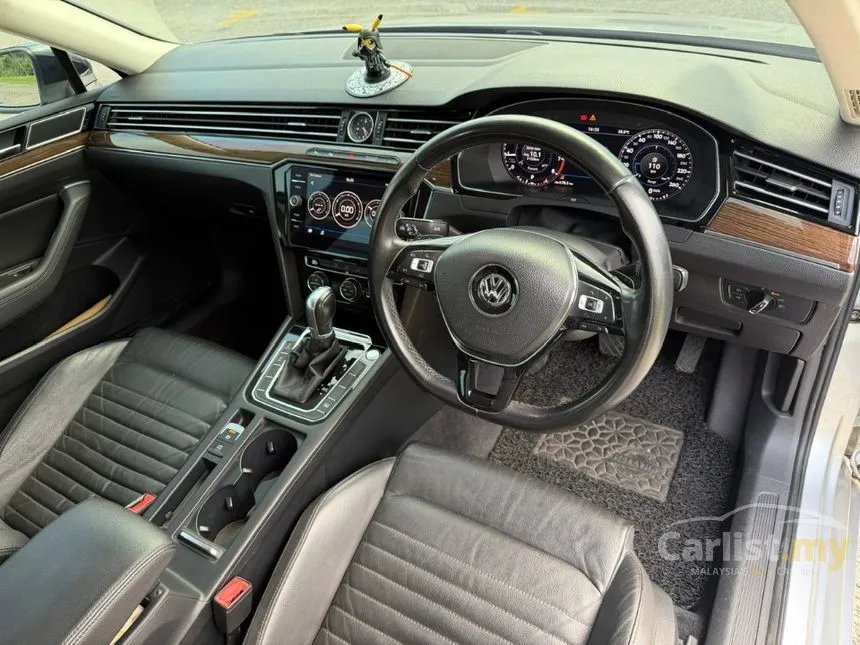 2018 Volkswagen Passat TSI Highline Sedan