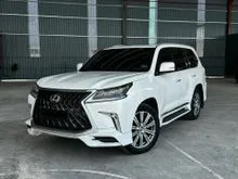 2016 Lexus LX 570 5.7 SUV