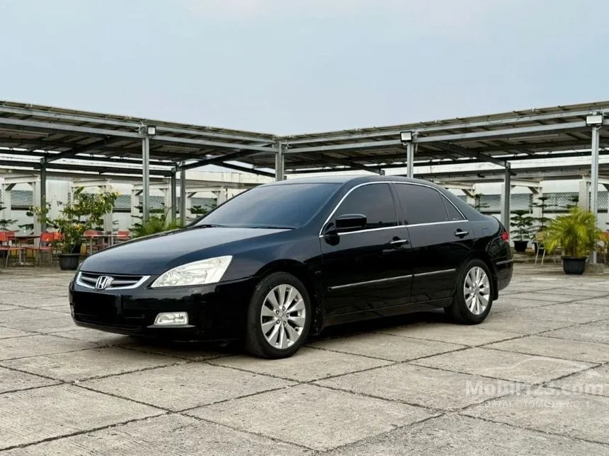 2004 Honda Accord VTi-L Sedan