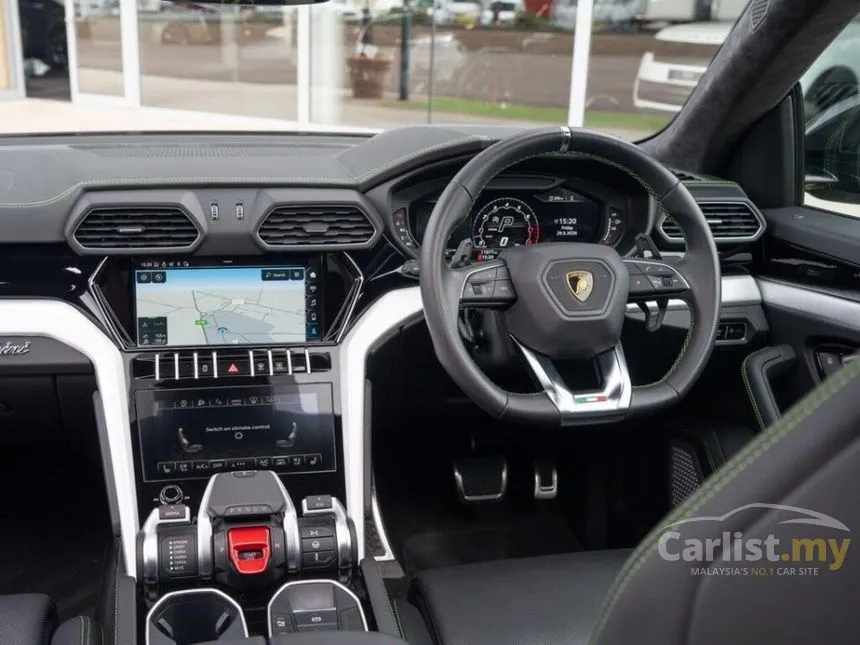 2022 Lamborghini Urus SUV