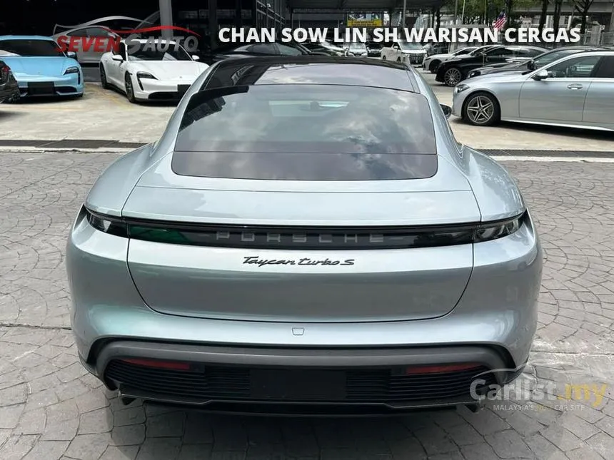 2021 Porsche Taycan Turbo S Sedan