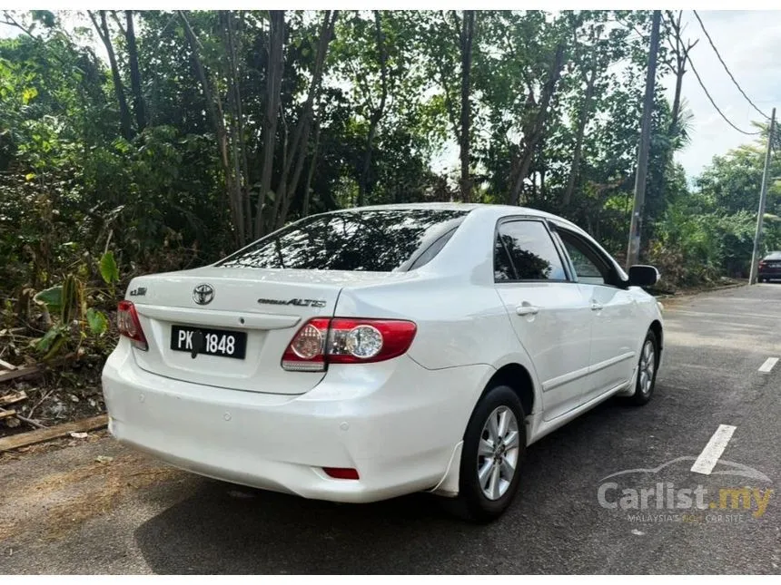 2011 Toyota Corolla Altis E Sedan
