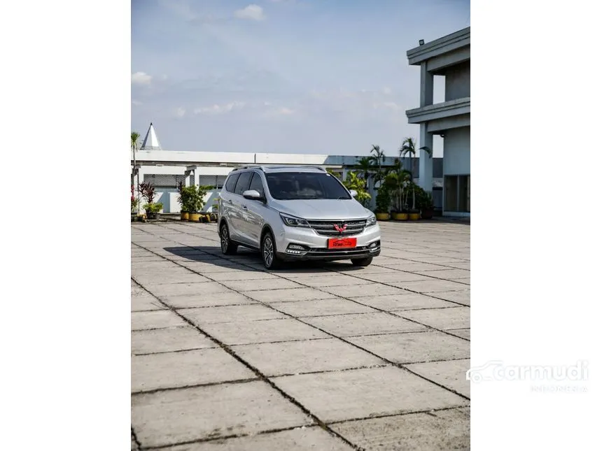 Jual Mobil Wuling Cortez 2018 L Lux 1.8 di Jawa Barat Automatic Wagon Silver Rp 125.000.000