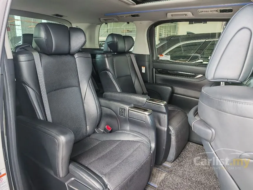 2017 Toyota Vellfire ZG MPV