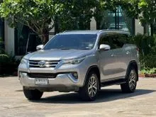 2017 Toyota FORTUNER 2.4 (ปี 15-25) V SUV