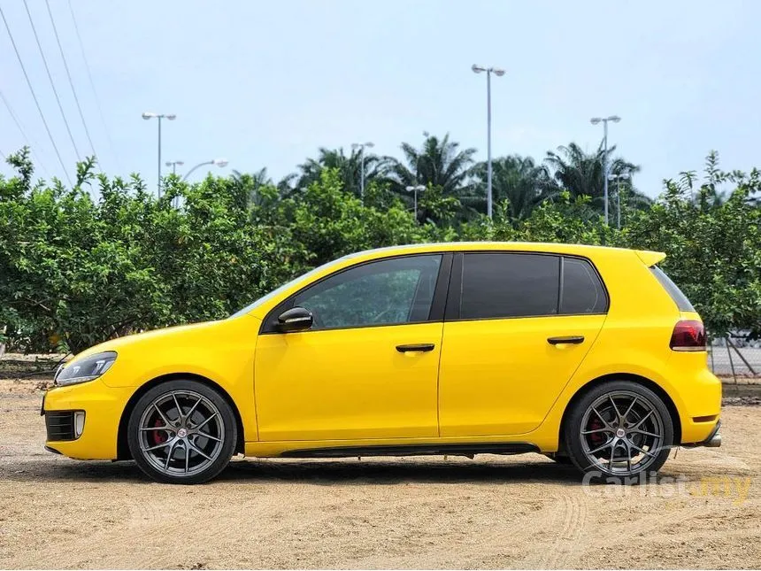2010 Volkswagen Golf GTI Hatchback