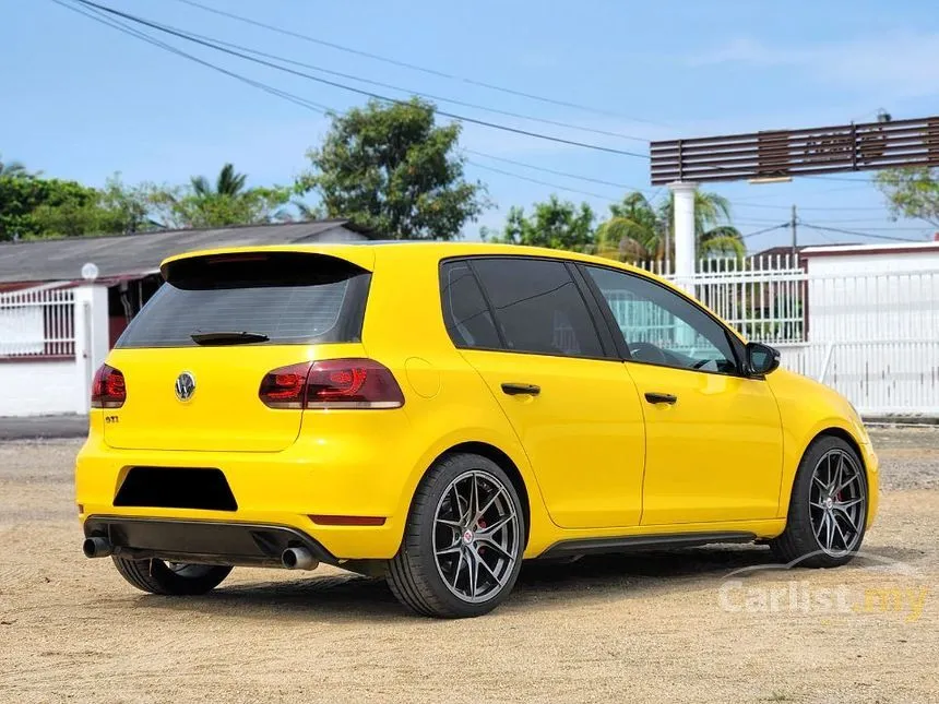 2010 Volkswagen Golf GTI Hatchback