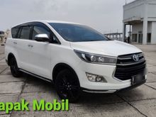 2017 Toyota Innova Venturer 2.4 Diesel Manual low Km 27rb Tangan 1