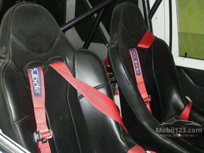 Jual Mobil Suzuki Jimny 1984 1.0 di Jawa Barat Manual Jeep Putih Rp 111