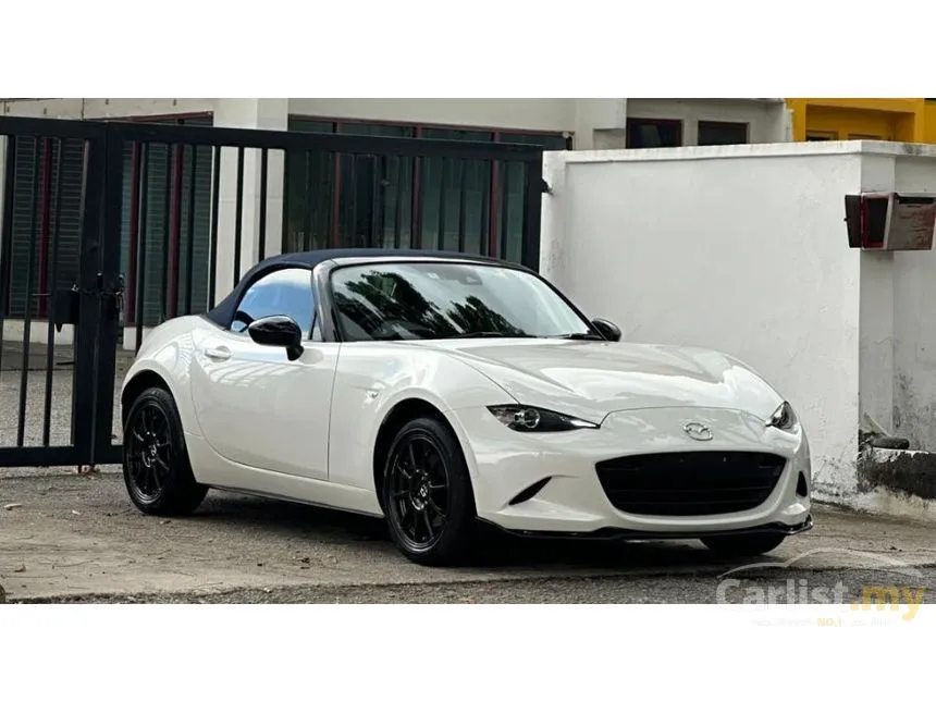 2022 Mazda MX-5 990S Special Edition Convertible