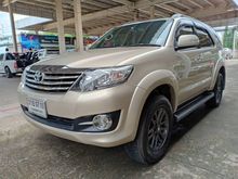2014 Toyota Fortuner 2.7 (ปี 12-15) V SUV AT