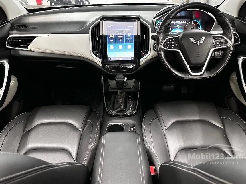 2020 Wuling Almaz Exclusive 7 Seater SUV