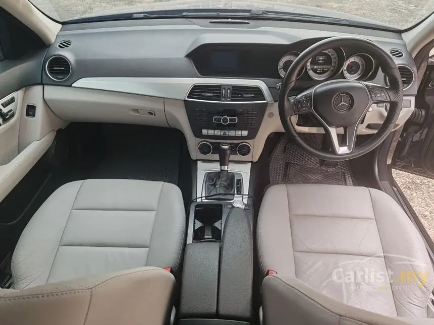 2014 Mercedes-Benz C200 Avantgarde CGI Sedan