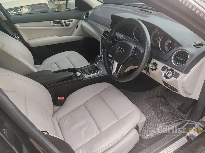2014 Mercedes-Benz C200 Avantgarde CGI Sedan