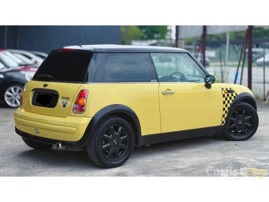 2002 MINI Cooper Hatchback