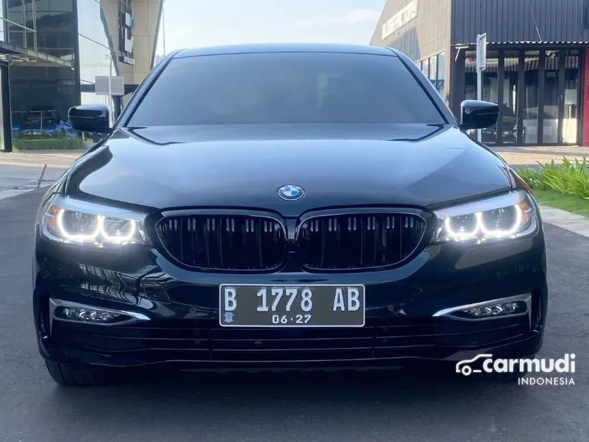 Jual Mobil BMW 520i 2018 Luxury 2.0 di DKI Jakarta Automatic Sedan Hitam Rp 558.000.000