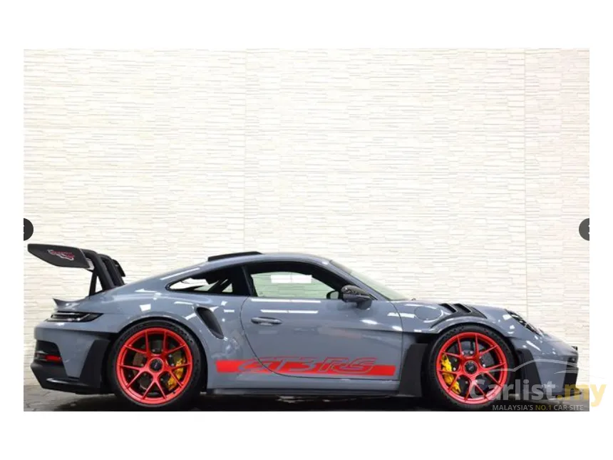 2025 Porsche 911 GT3 Weissach Package Coupe