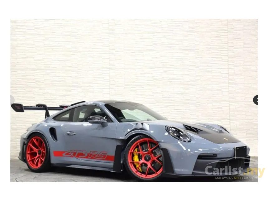 2025 Porsche 911 GT3 Weissach Package Coupe