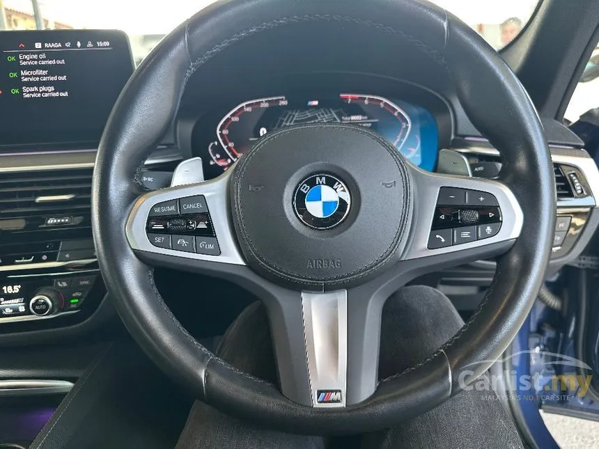 2022 BMW 530i M Sport Sedan