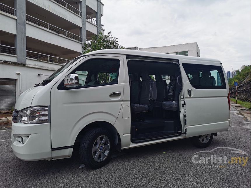 2020 cam placer-x a4 2.5 van toyota hiace 12 seater