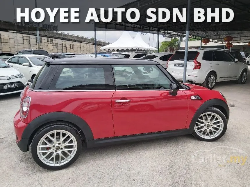 2012 MINI Cooper S Hatchback