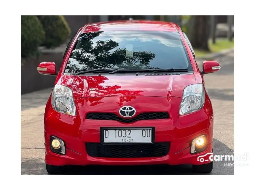 2012 Toyota Yaris E Hatchback