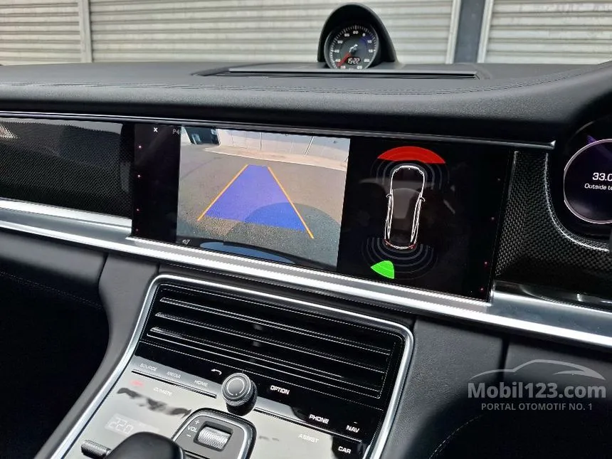 2017 Porsche Panamera 4S Hatchback