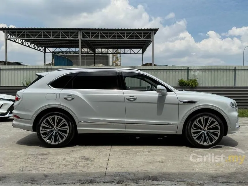 2024 Bentley Bentayga Azure EWB SUV