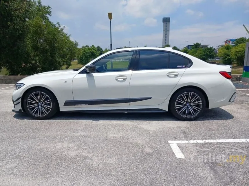 2019 BMW 330i M Sport Sedan
