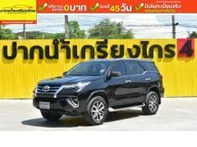 2019 Toyota FORTUNER 2.4 (ปี 15-25) V SUV