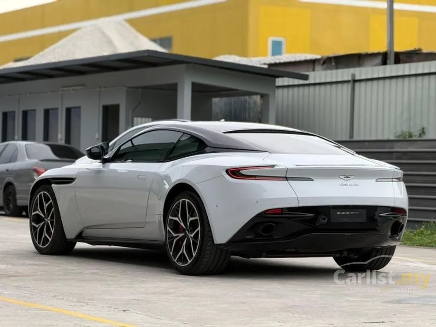 2018 Aston Martin DB11 V12 Coupe