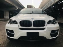 BMW X6 3.0 TWIN POWER TURBO 1 YEAR WARRANTY 2015,CRYSTAL WHITE IN COLOUR,NICE NUMBER 1118,2 DVD PLAYERS,SUN ROOF,GPS SYSTEM,ONE DATO OWNER