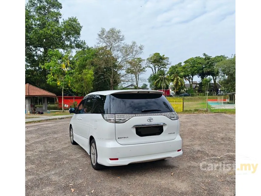2008 Toyota Estima Aeras MPV