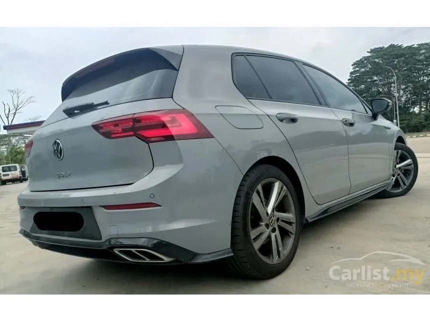 2022 Volkswagen Golf TSI R-Line Hatchback