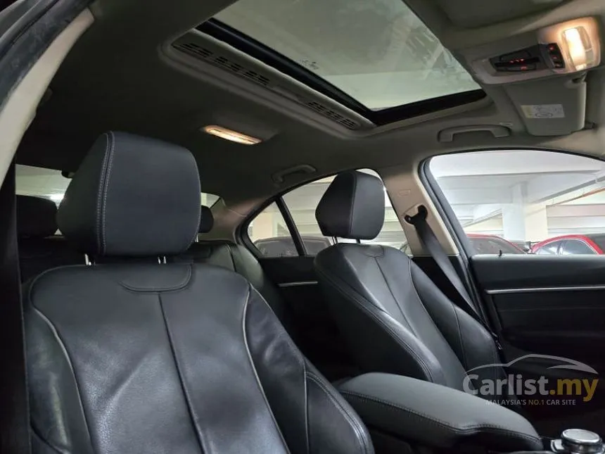 2016 BMW 330e Sport Line Sedan