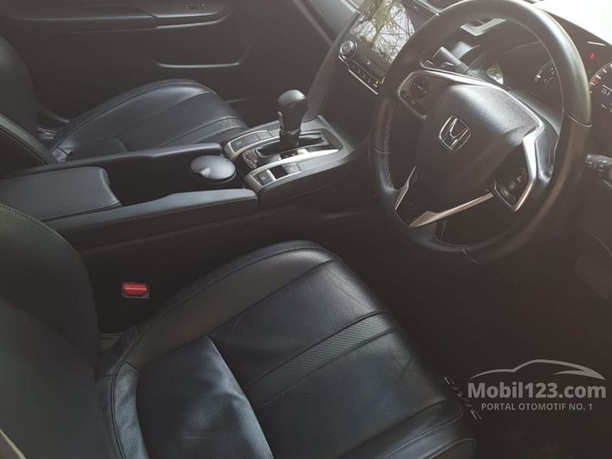 2016 Honda Civic ES Prestige Sedan