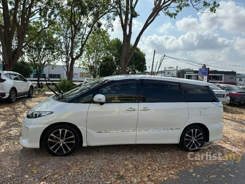 2014 Toyota Estima Aeras MPV