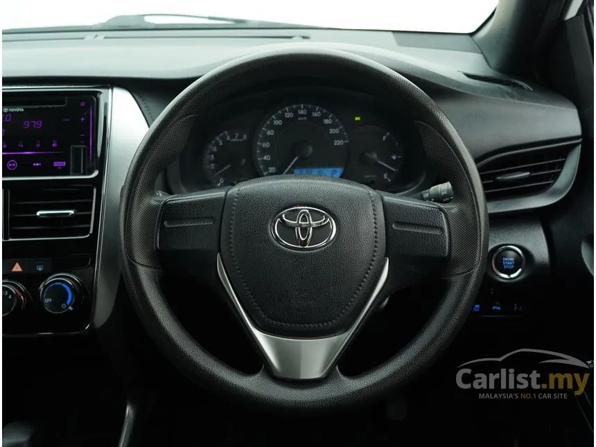 2019 Toyota Yaris J Hatchback