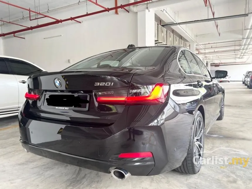 2025 BMW 320i Sport Sedan