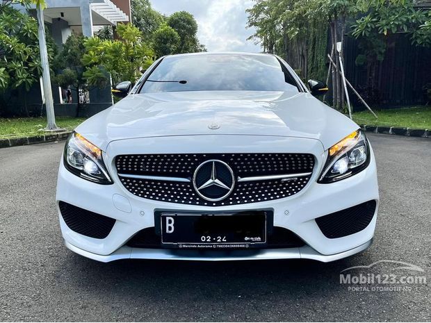 Mercedes-Benz Bekas & Baru Murah - Jual Beli 6.739 Mobil Di Indonesia ...