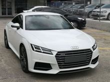 2016 Audi TTS 2.0 TFSI Quattro Coupe, B&O, Two Tone Interior, Keyless Entry Push Start Button, Reverse Camera
